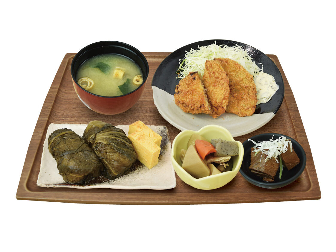 熊野エリア定食 鯨竜田揚げ、まぐろカツ・メンチ~めはりずしと鮪角煮、じゃばら胡椒ソース添え~